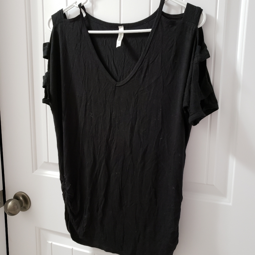 Women Arms Top